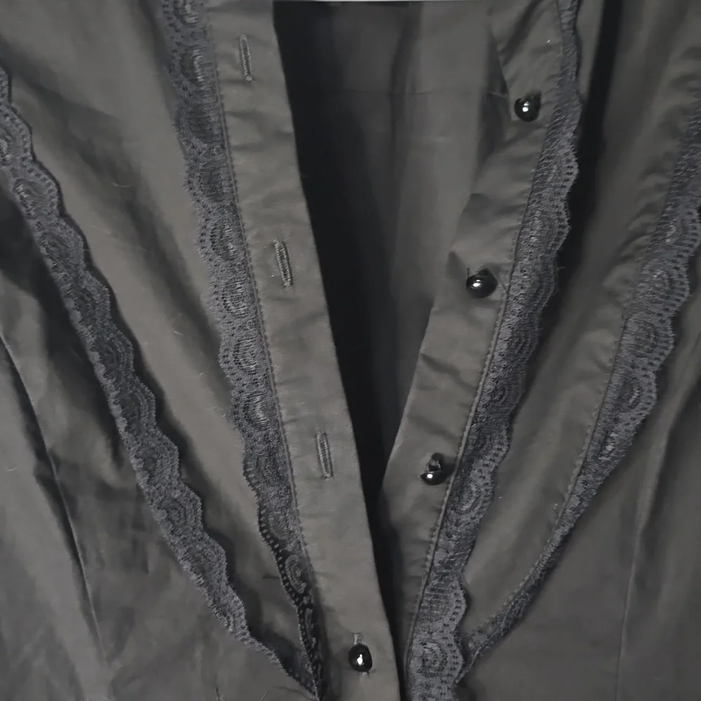 Killstar Gothic Button Down Dress With Lace Accents - Picture 4 of 9